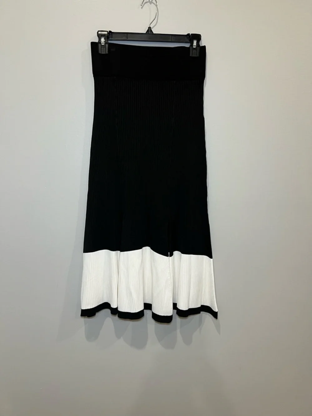 MARIA MCMANUS Two-Tone Split Midi
Skirt size XS - Picture 2 of 6